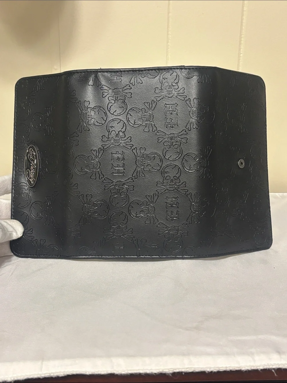 ✨ NWT Ed Hardy Women's Skull & Rose Embossed Flap Wallet Clutch Organizer - ✨
